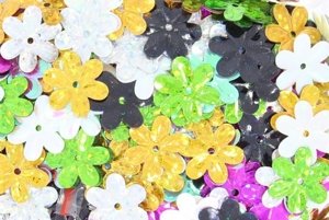 Cekiny Kwiatki Piegi Mix Kolorów 15mm 12g ok 250szt