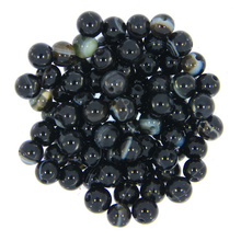 Sardonyks Czarny Kamień Jubilerski gładki kula 4mm