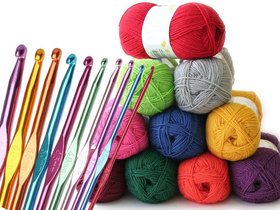 Szydełko Szydełka Igły Agrafki Licznik Zestaw do Szydełkowania 50 elementów Przybornik Organizer Etui