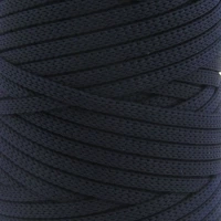 ciemny granat